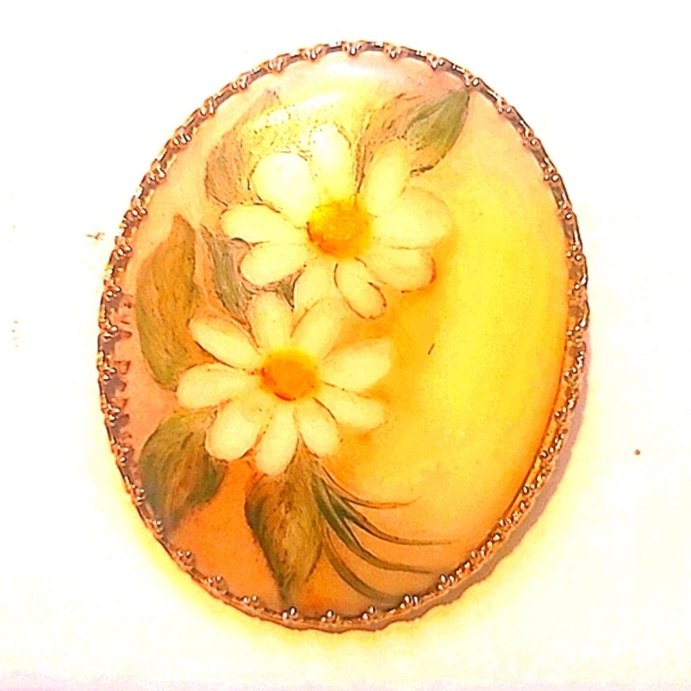 Victorian Antique Handpainted Daisy Porcelain Brooch Gold Oval Cabochon 2" Pin